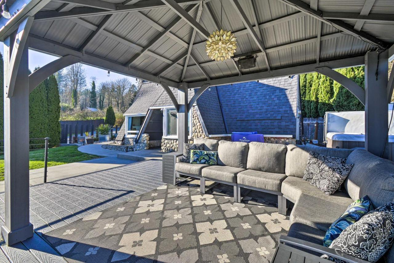 Puget Sound Cabin With Hot Tub And Water Views! Bremerton Exterior foto